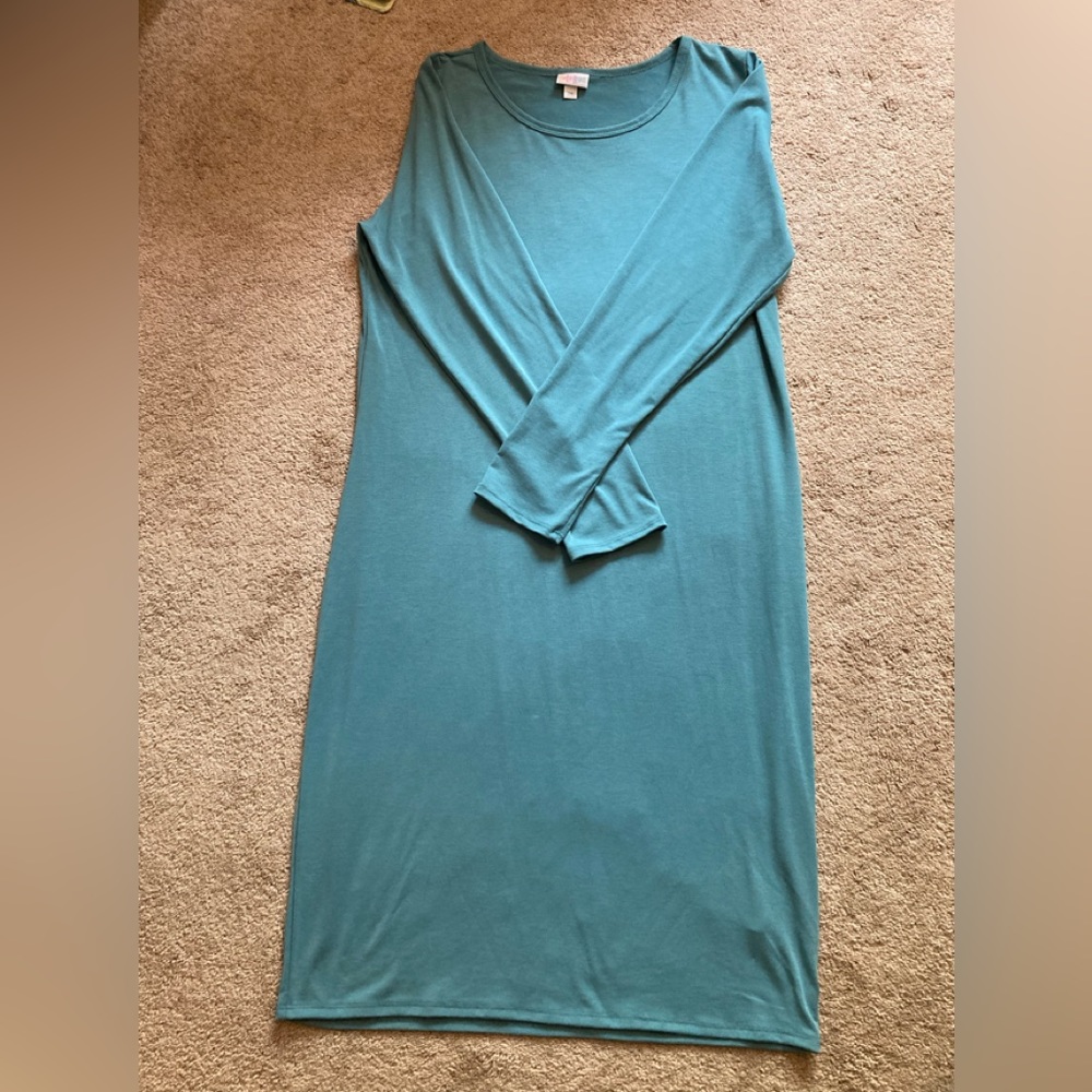 Lovely dusty teal mid calf dress excellent condition